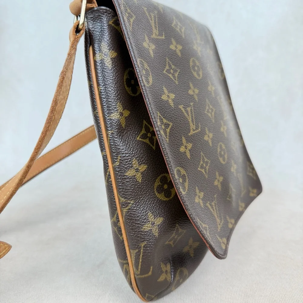 Louis Vuitton Musette Salsa PM Monogram Crossbody Messenger Bag Adjustable Strap